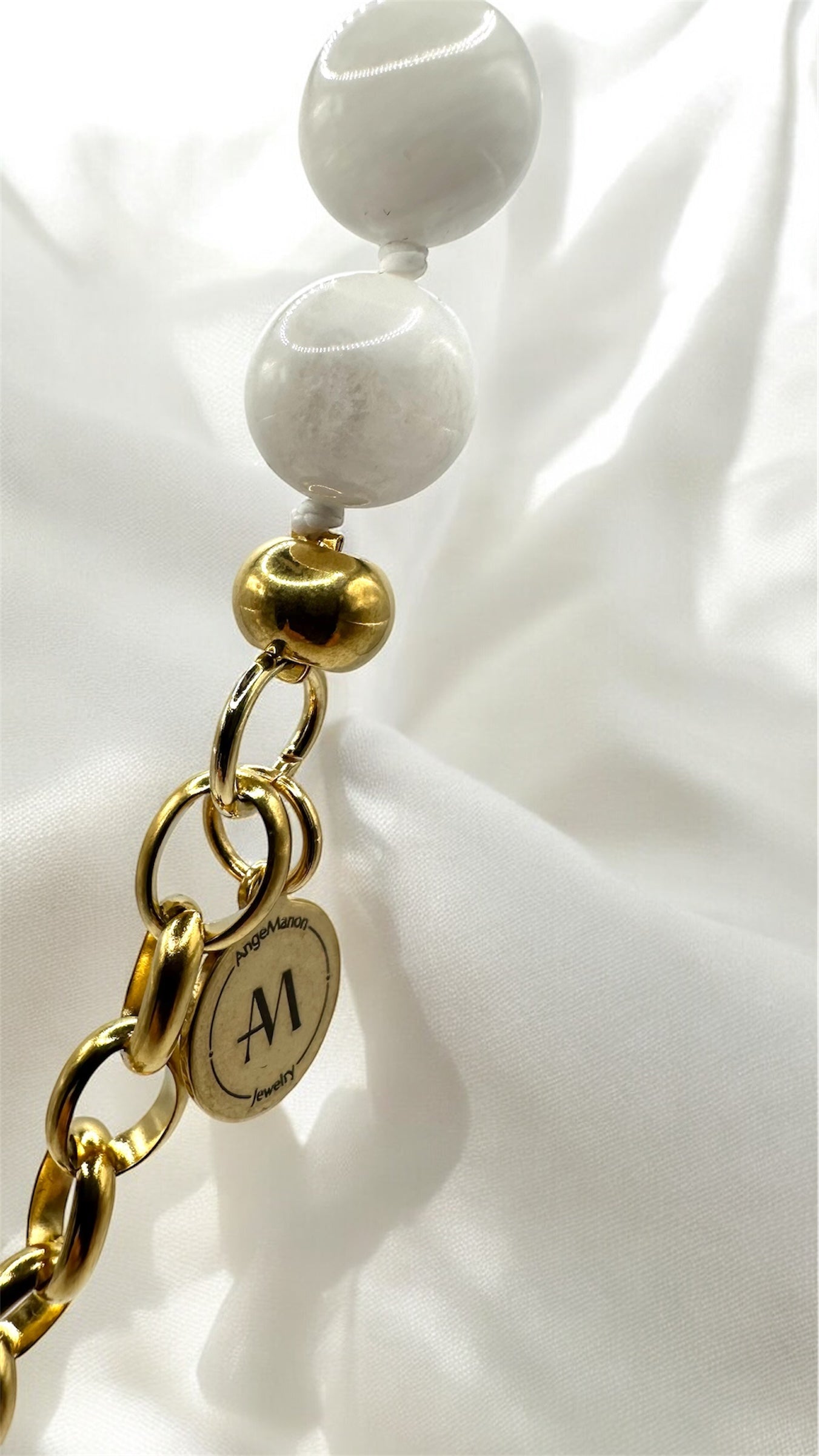 Kette White Peace AMA