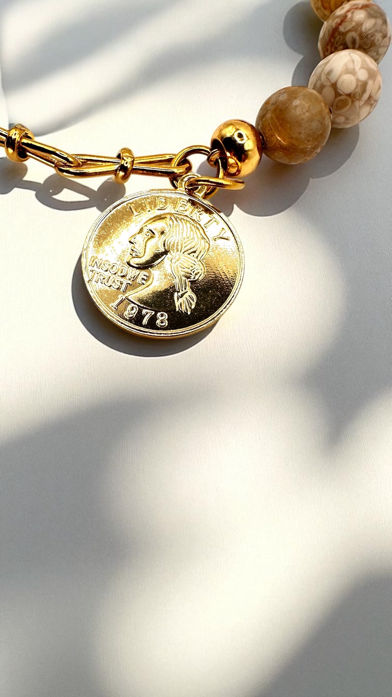 Armband Labra-Pearl Coin AMA