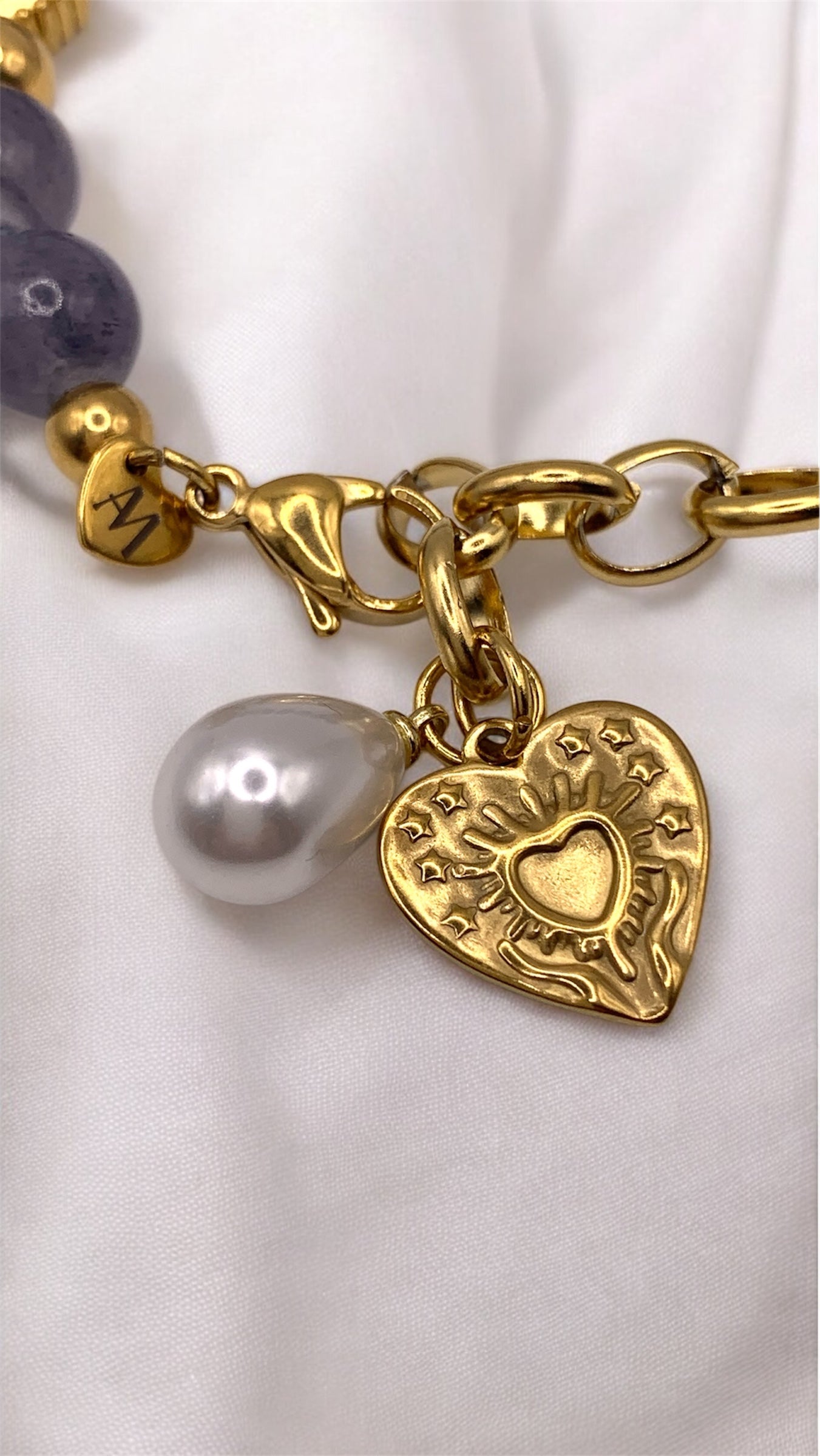 Armband Gray Pearl Heart AMM