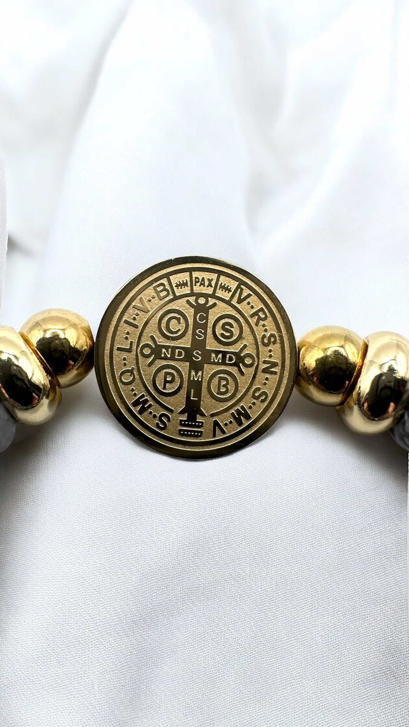 Armband Grey Benedict AMA