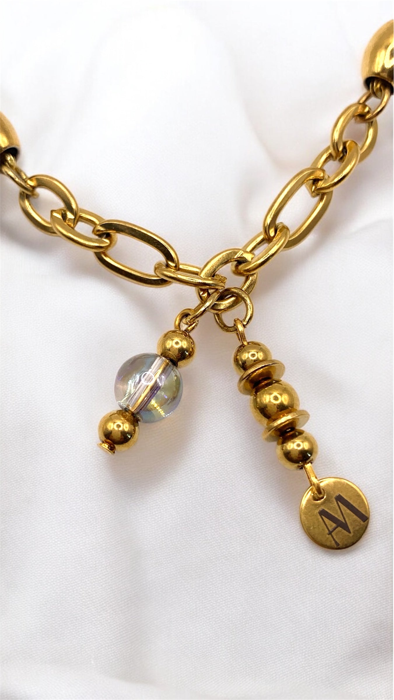 Kette Iridescent Blue Pearl AMM