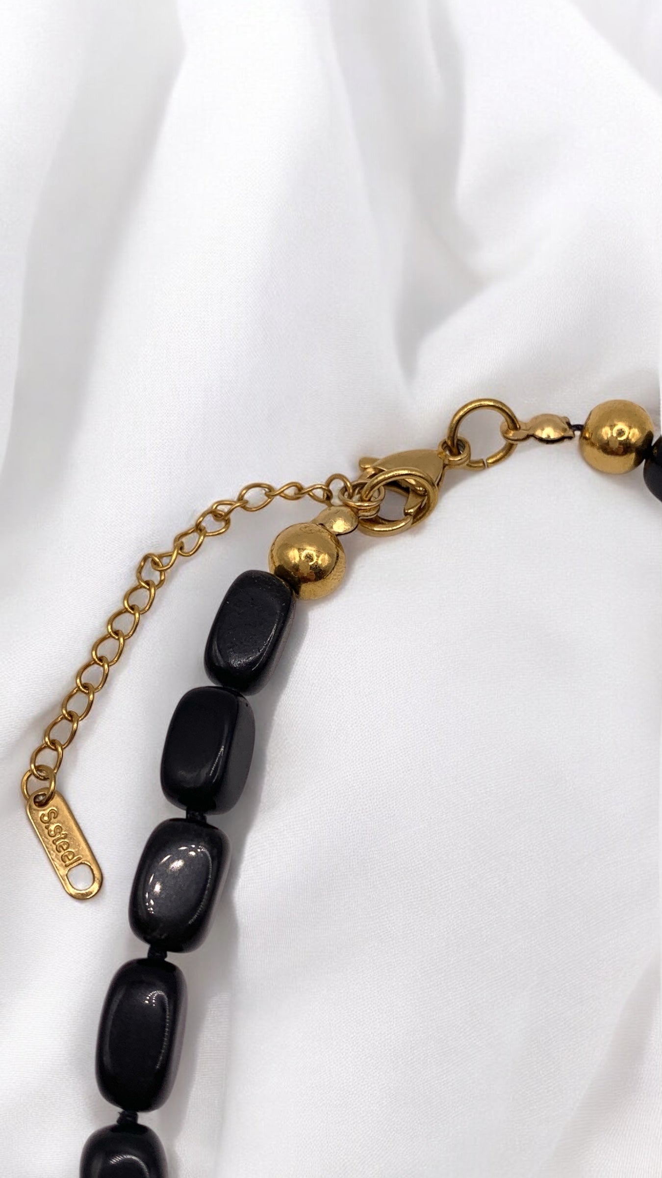 Kette Black Feather AMM