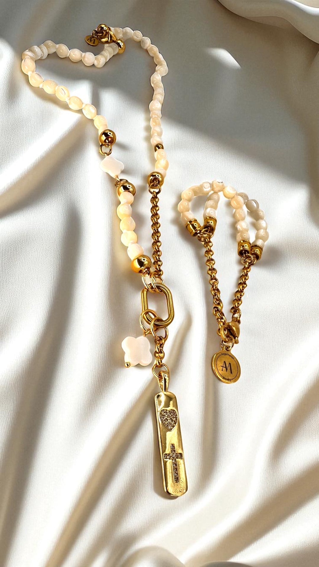 Armband White Perlmutt AMA
