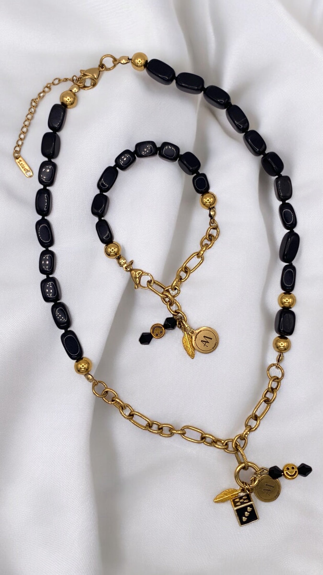 Kette Black Feather AMM