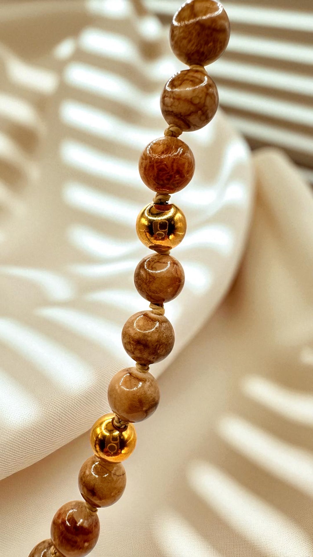 Kette Brown Chalcedon AMA