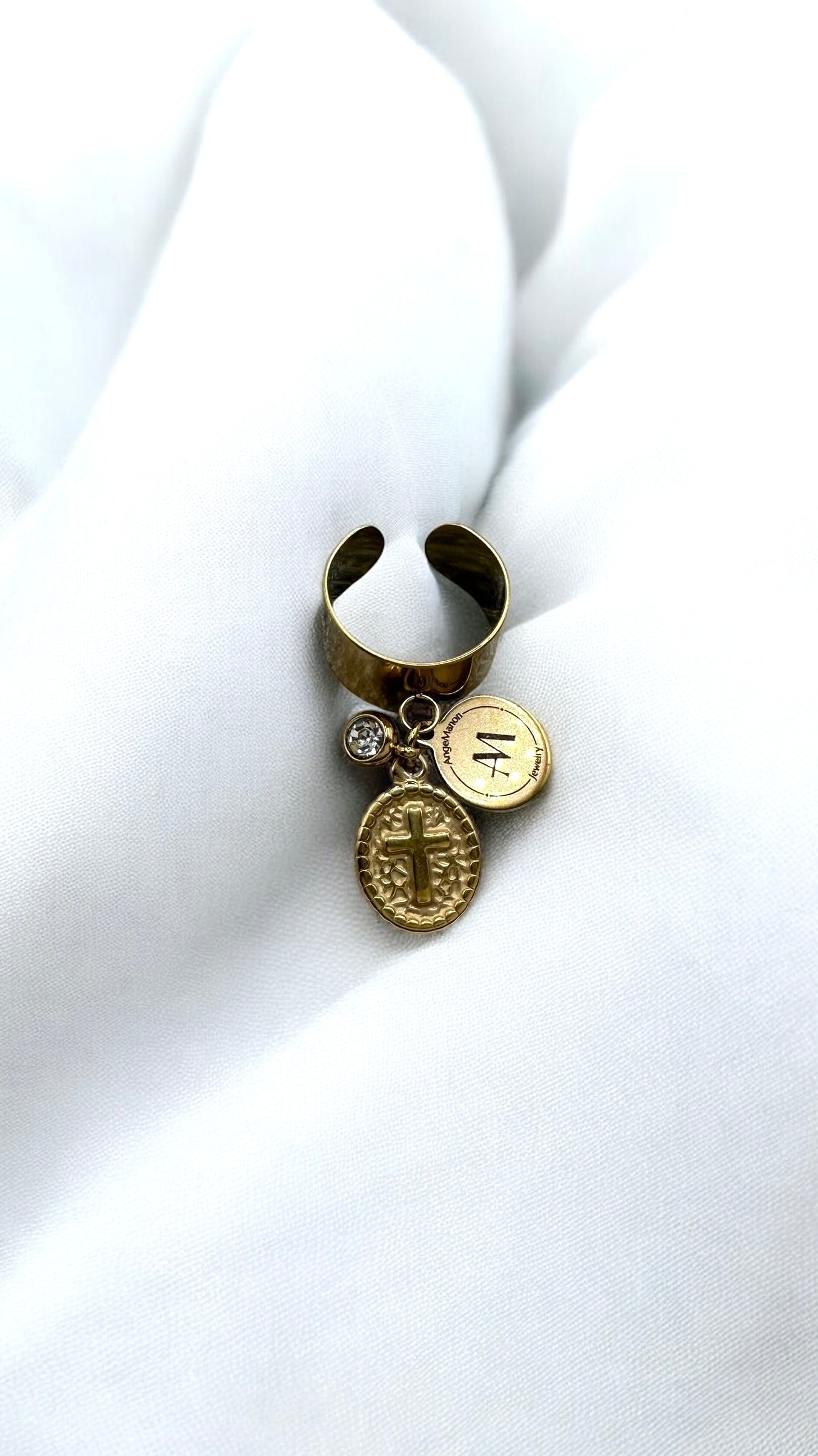 Ring Gold Round Cross AMA
