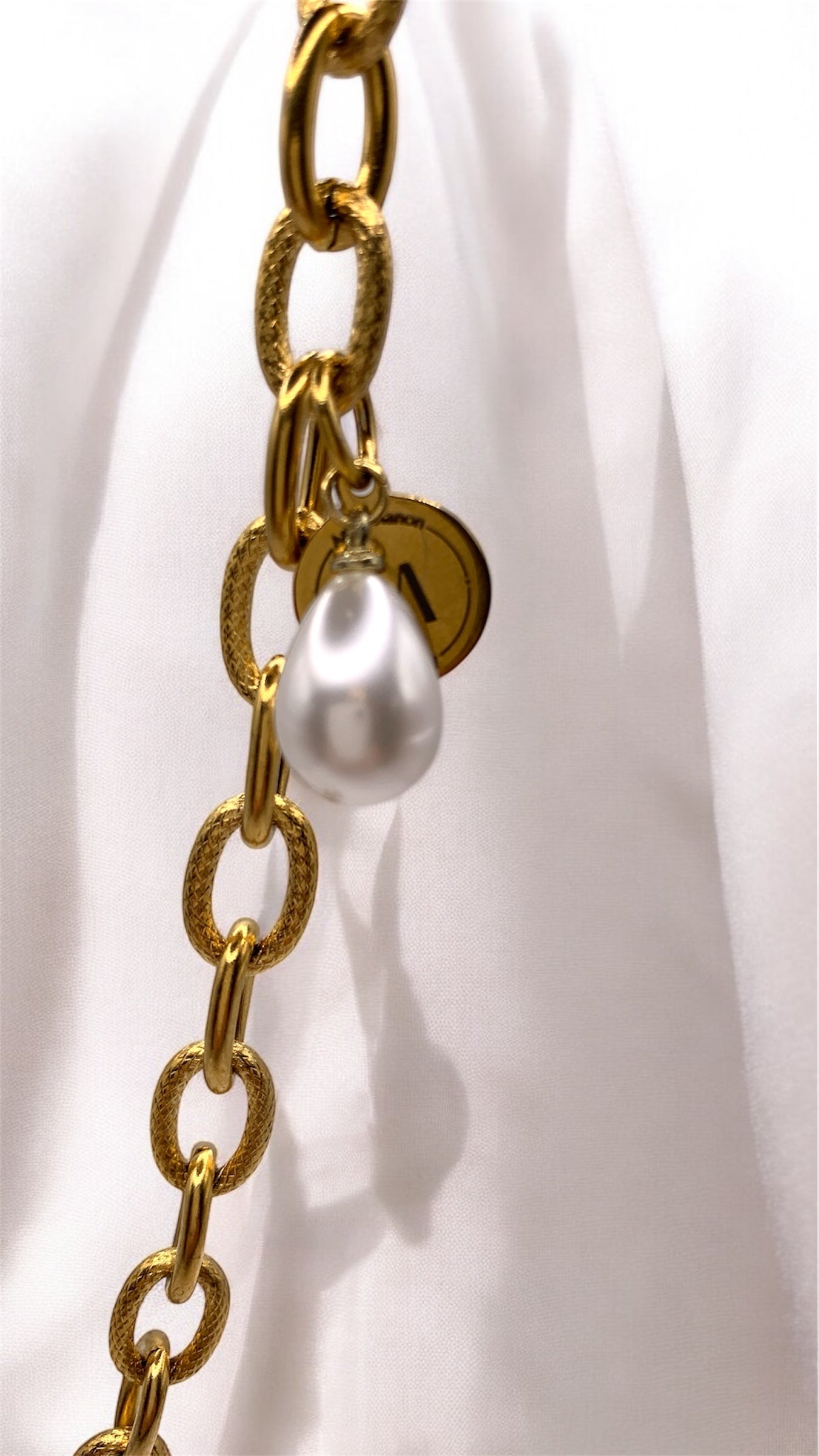 Kette Light Blue Pearl AMM