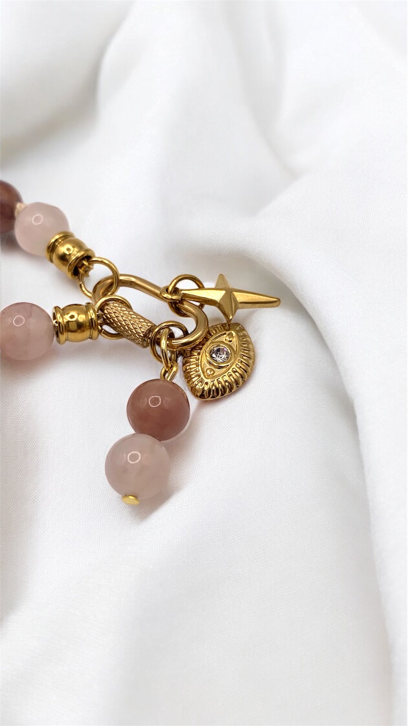 Kette Star and Eye AMM