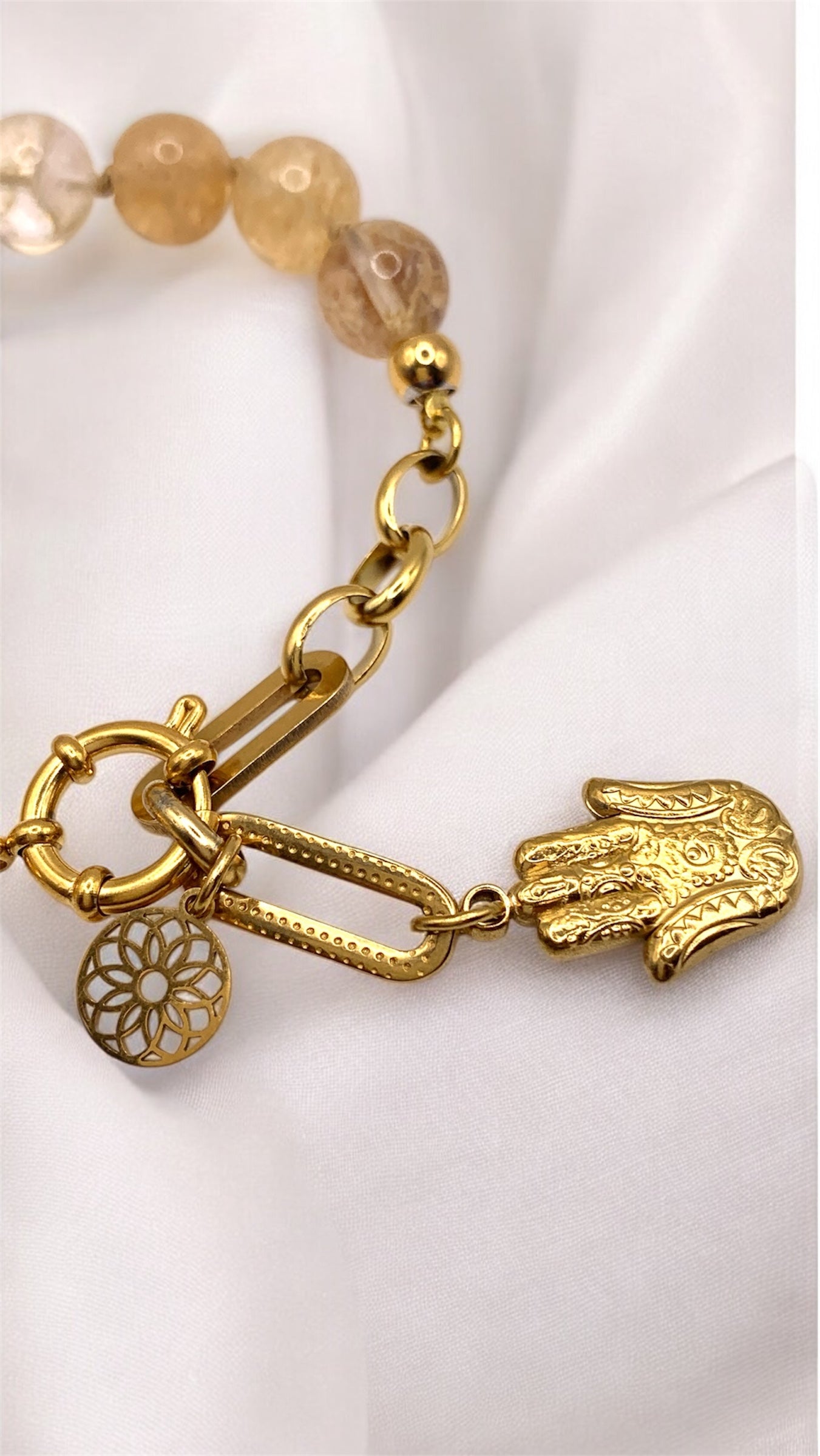 Armband Beige Hand AMM