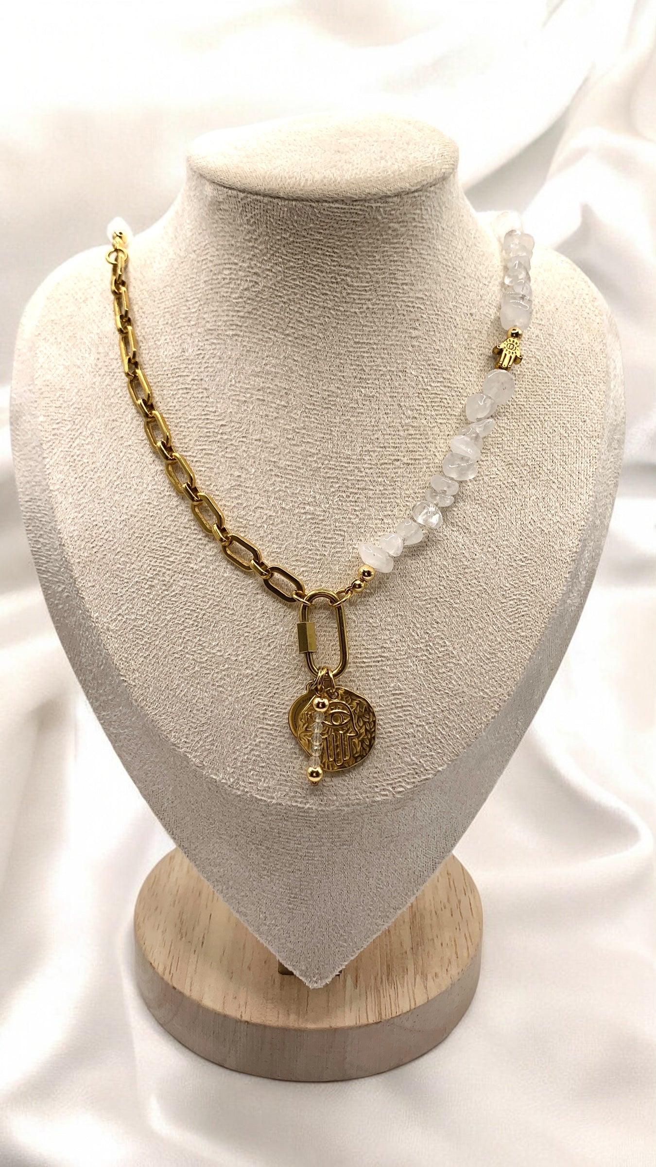 Kette Rock Crystal Hand AMM