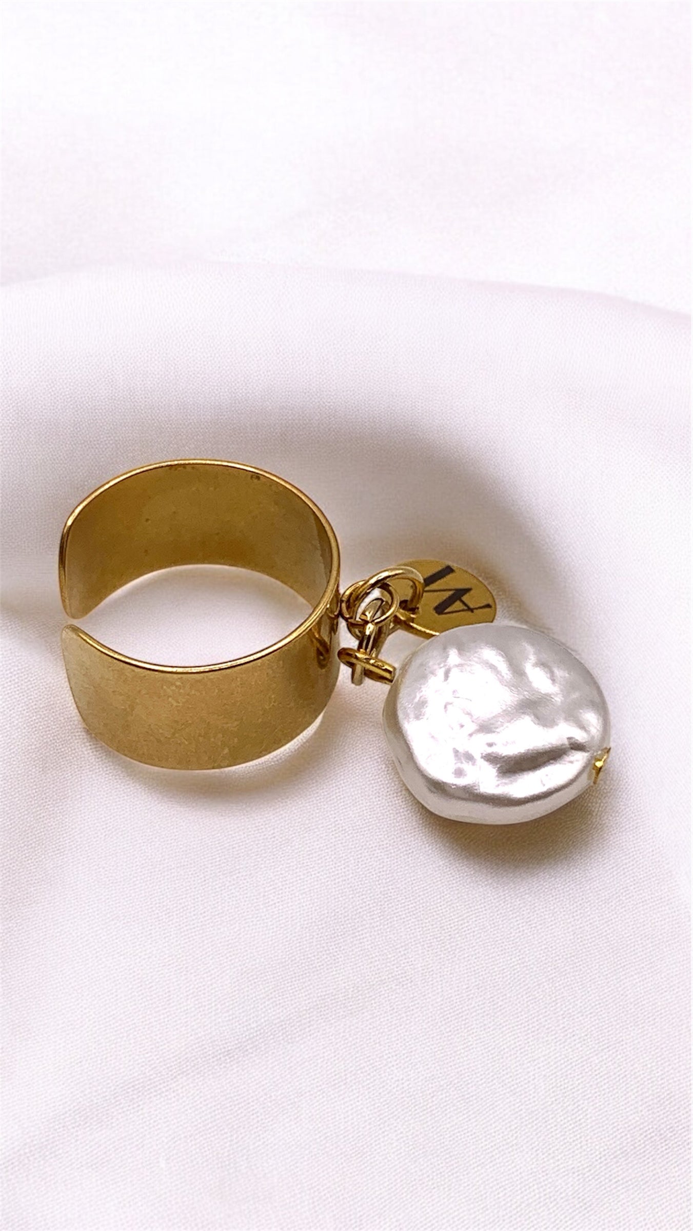 Ring Pearl AMM