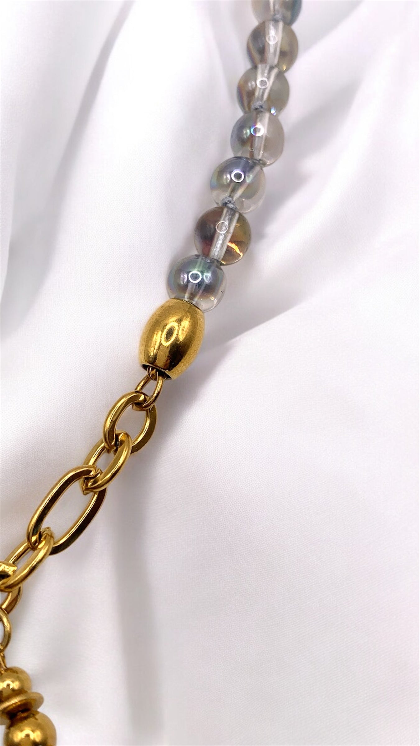 Kette Iridescent Blue Pearl AMM