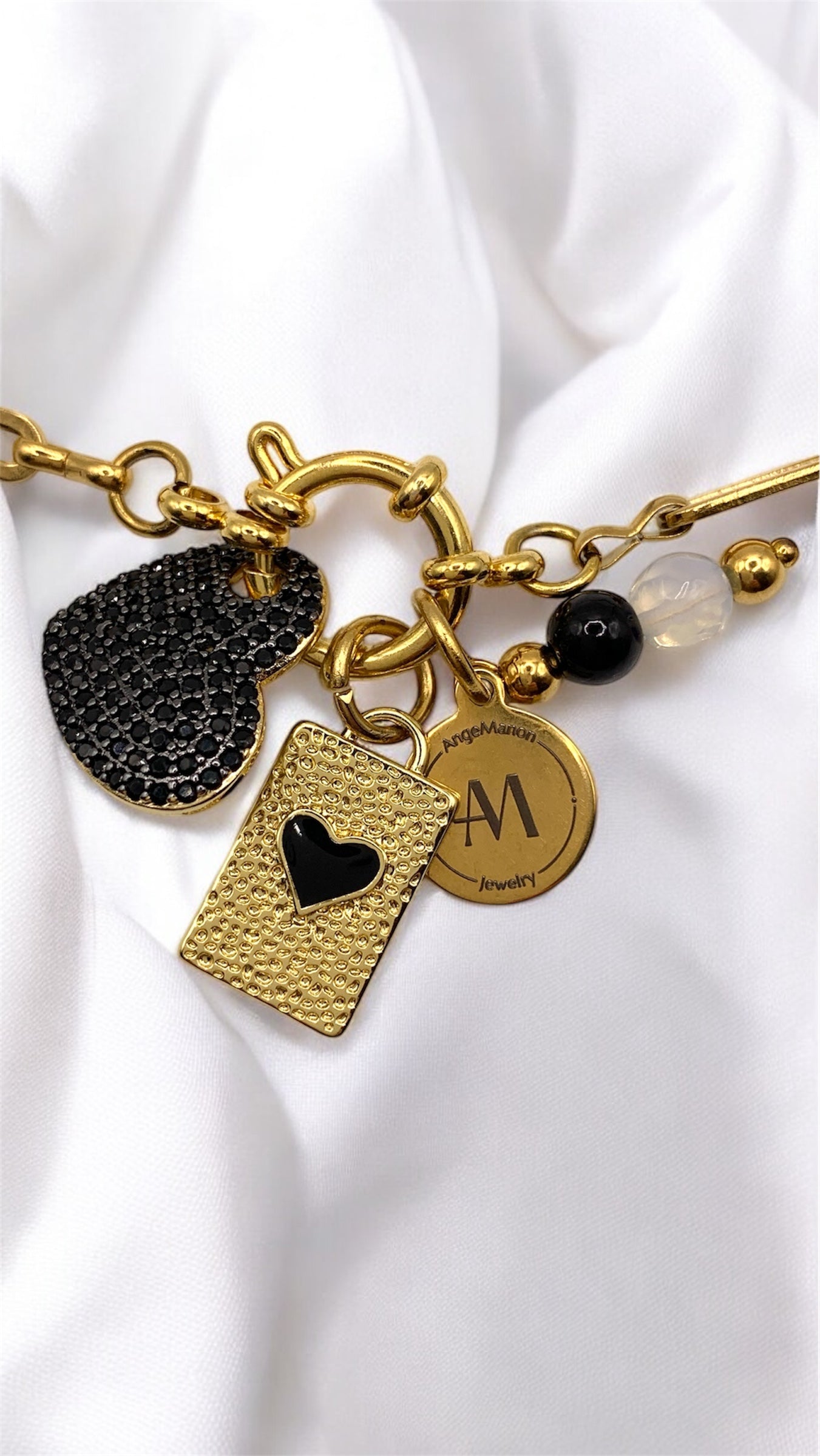 Kette Black and White AMM