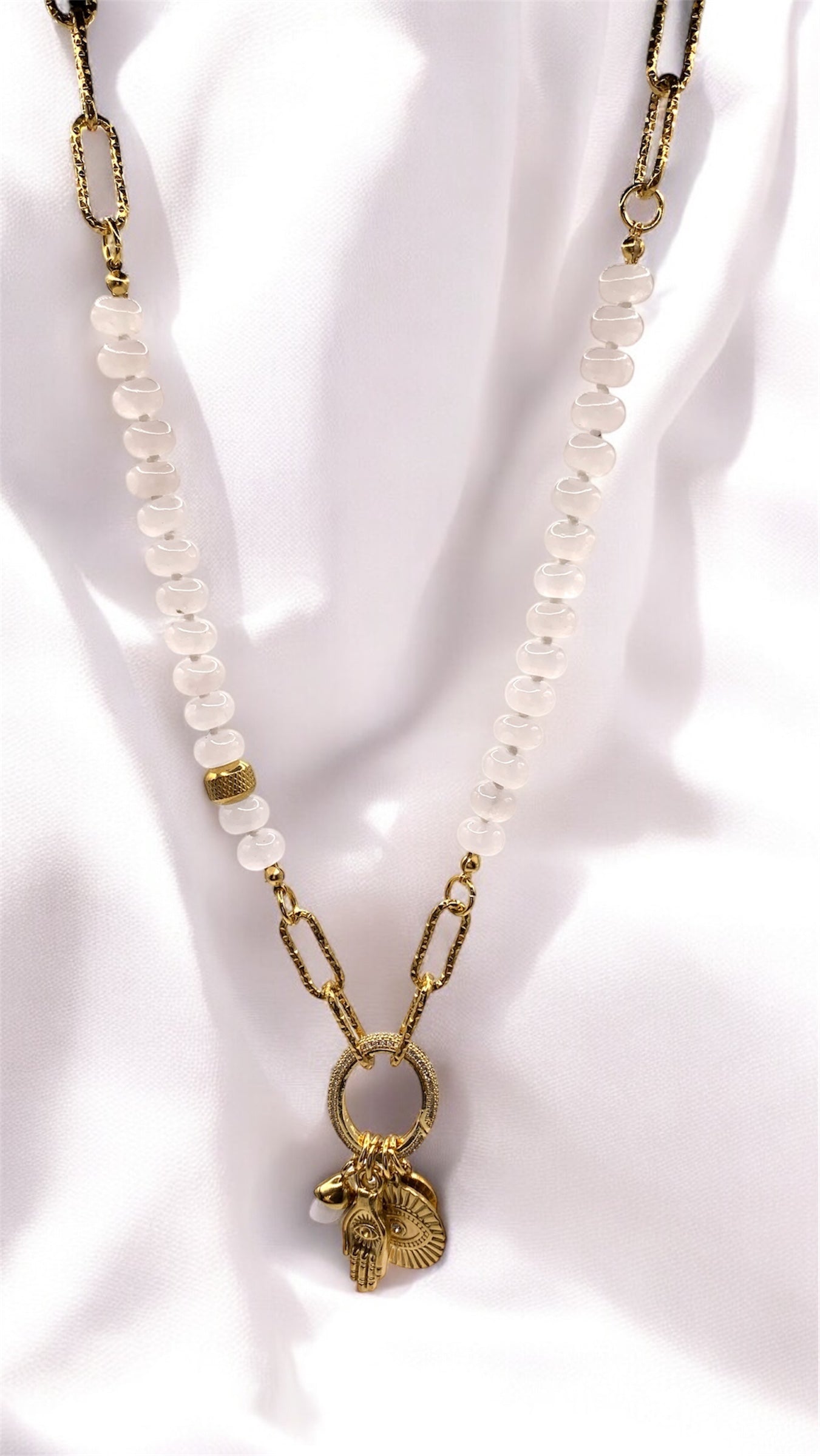 Kette White Circle AMM