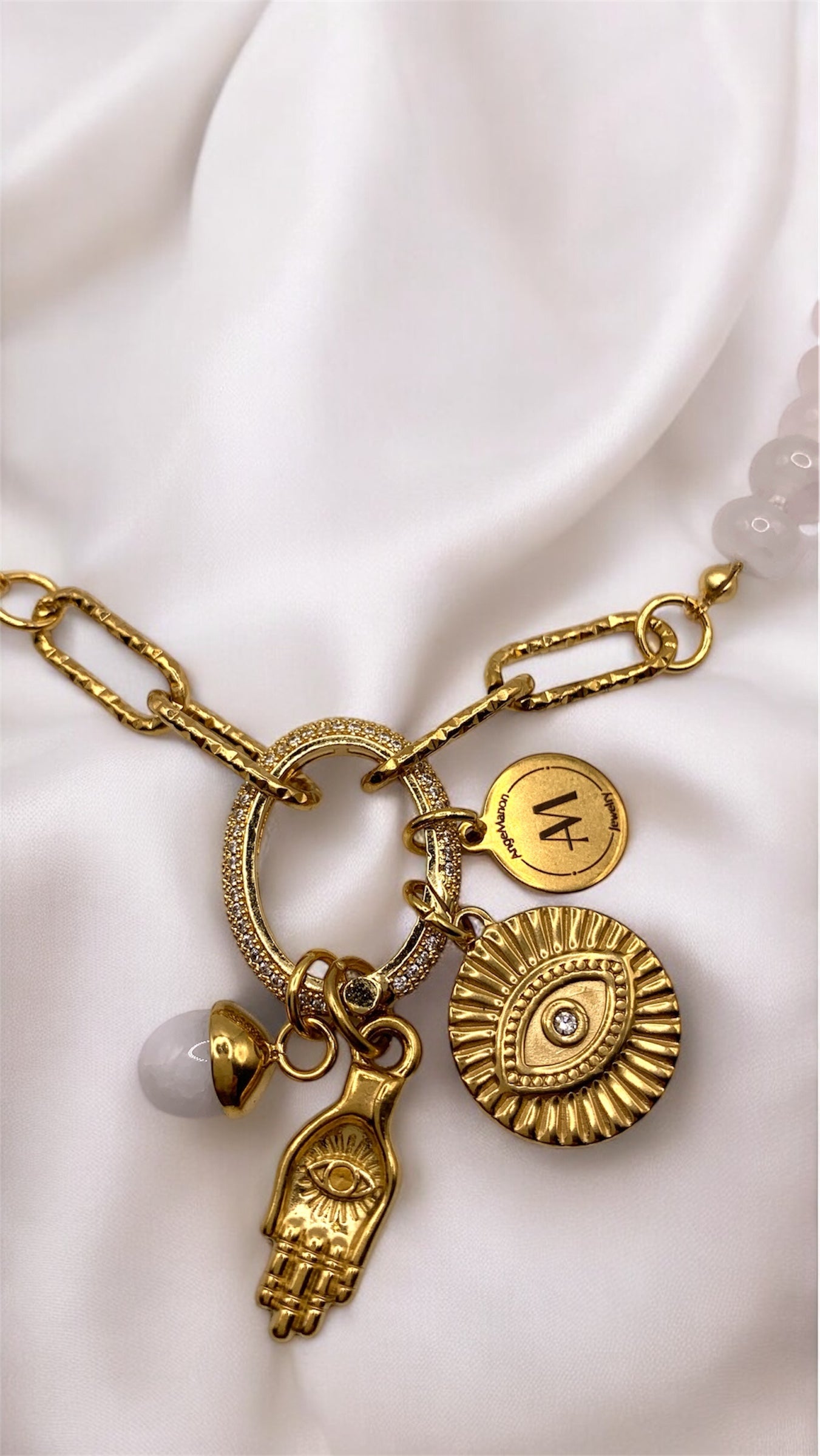 Kette White Circle AMM