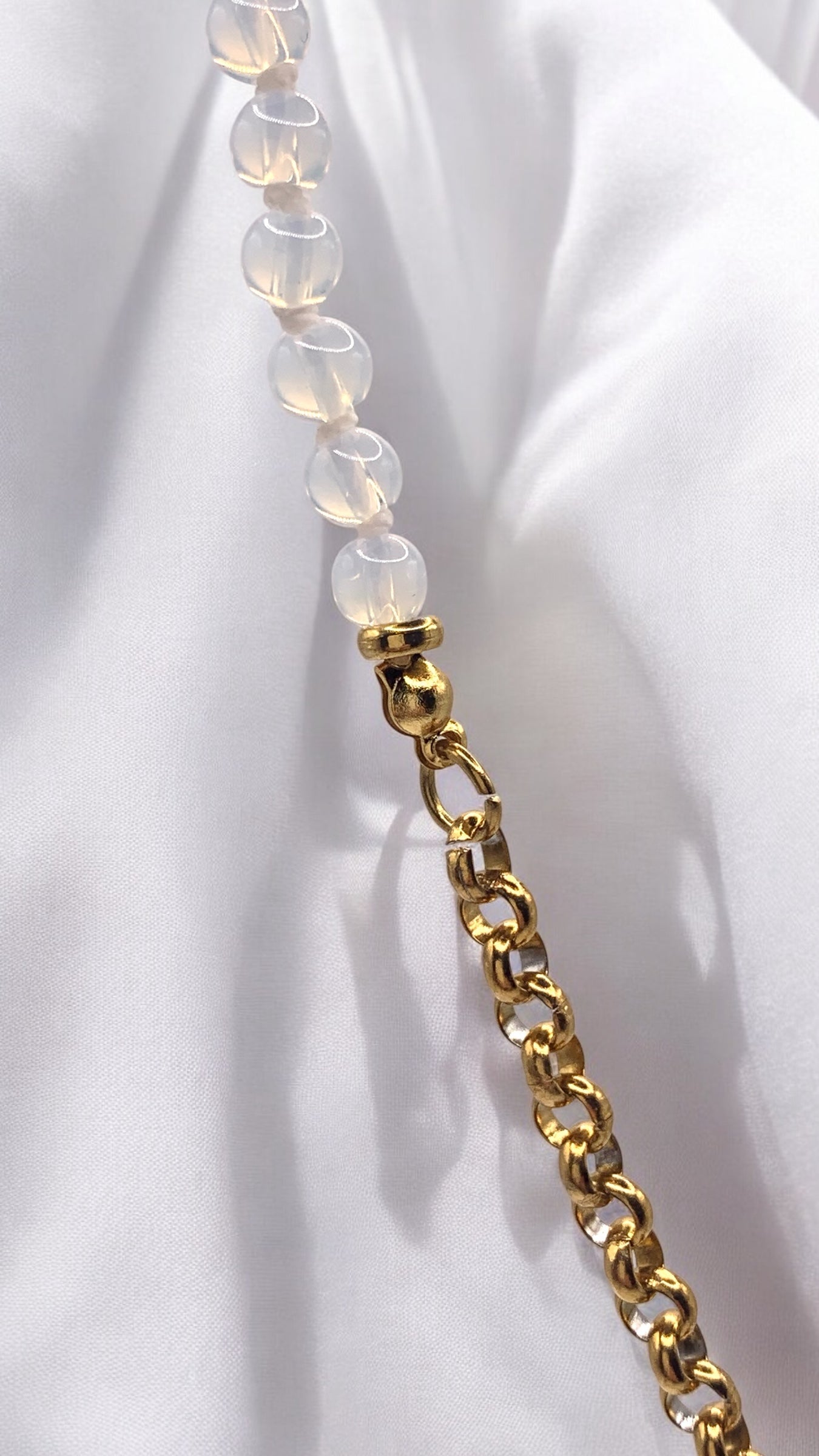 Kette White Sun AMM