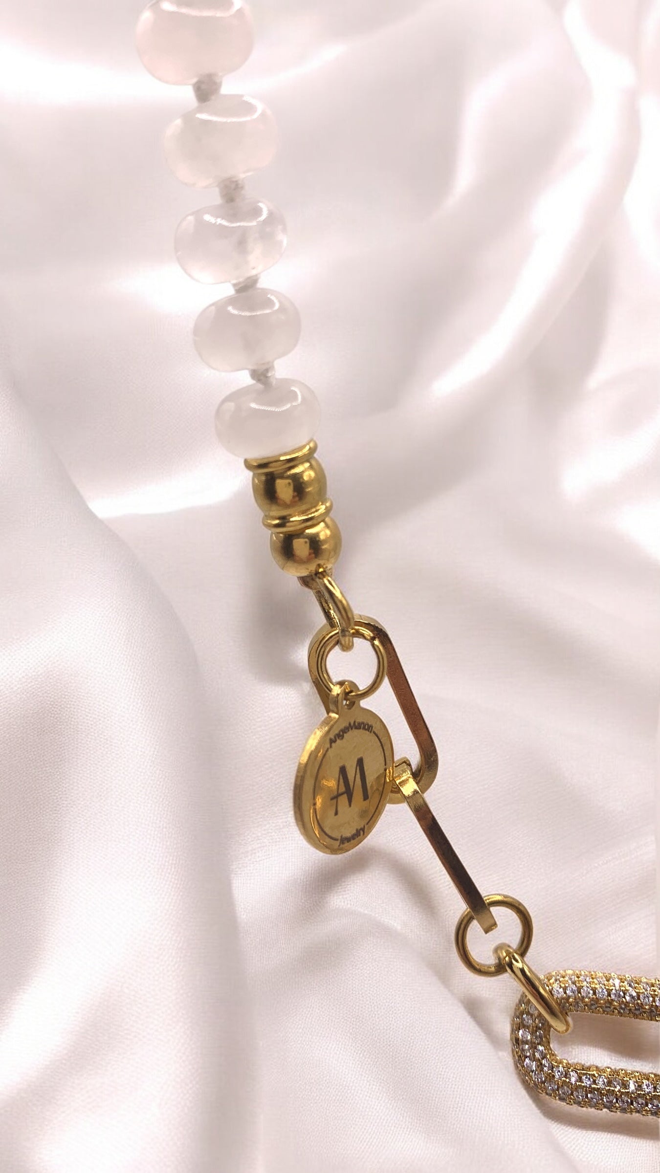 Kette White Happiness AMM