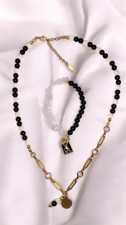 Armband White and Black AMM
