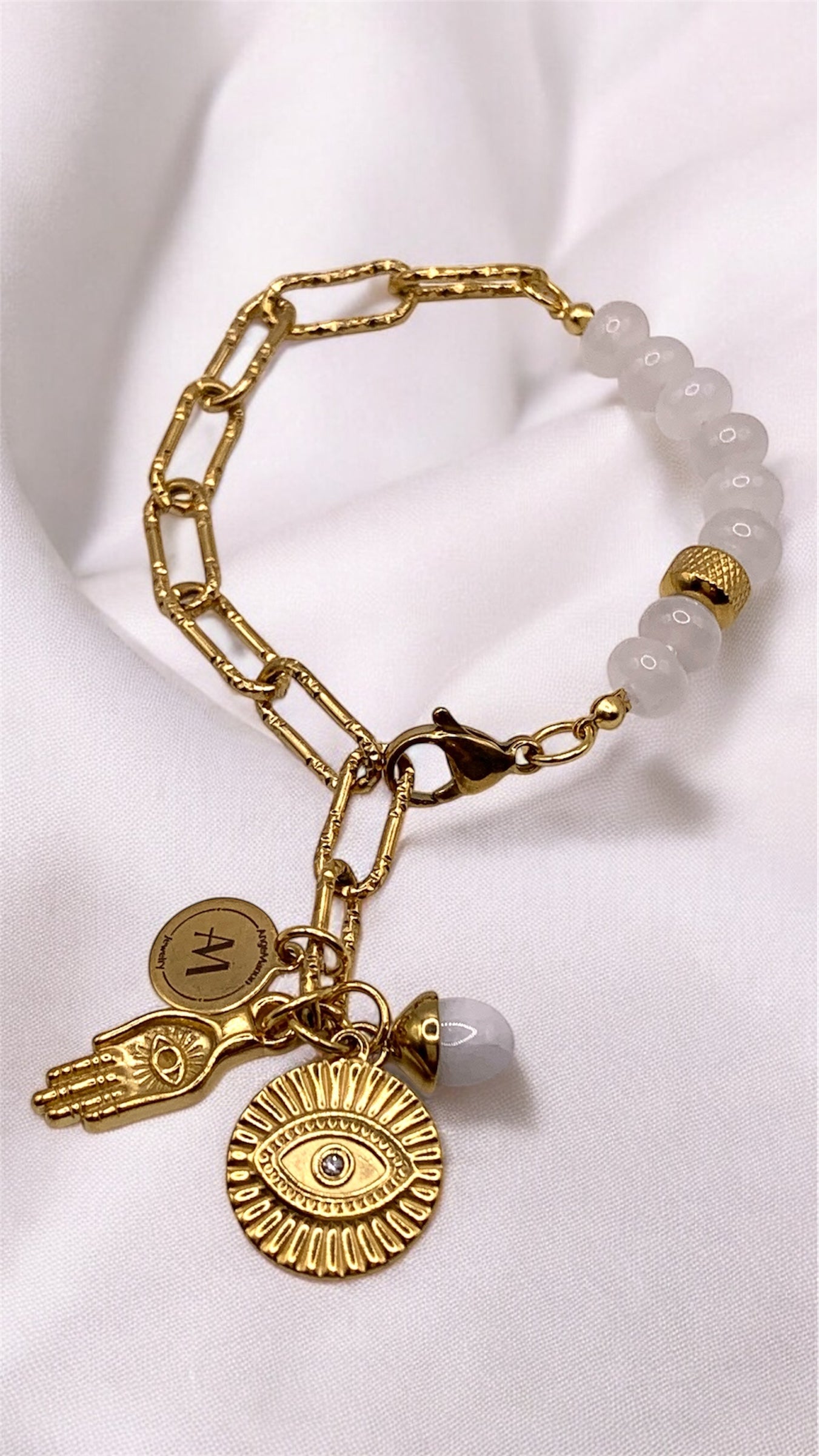 Armband White Circle AMM