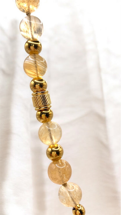 Kette Beige Hand AMM