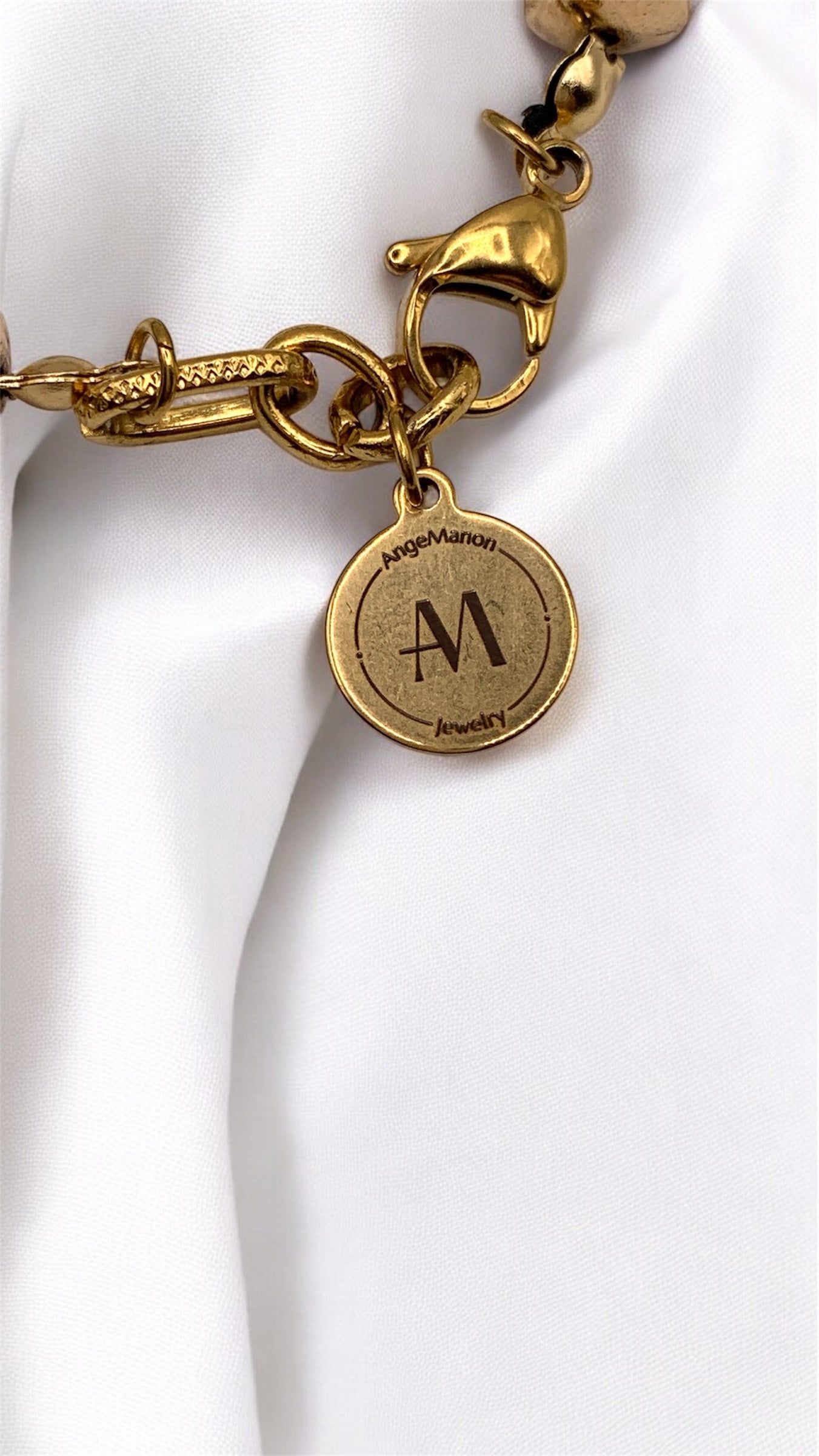 Armband Black and Gold AMM