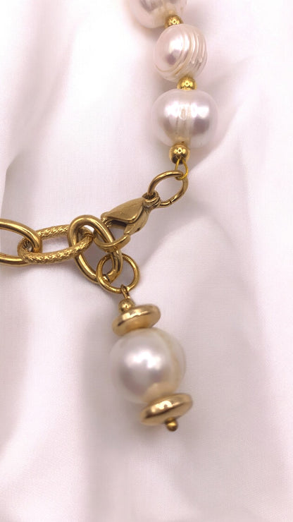 Armband White Freshwater Pearl AMM